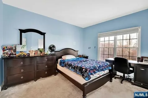 48 Flagstone Hill Road Wantage NJ 07461