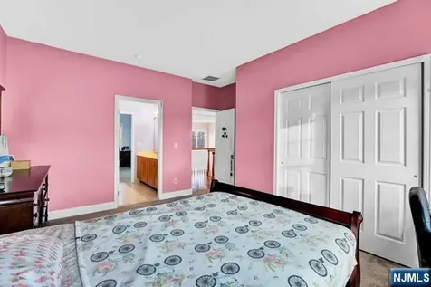 48 Flagstone Hill Road Wantage NJ 07461