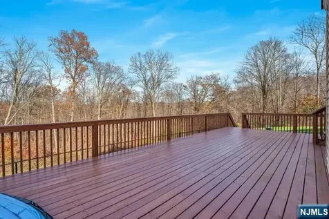 48 Flagstone Hill Road Wantage NJ 07461