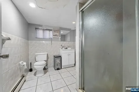 38-40 Nairn Place Newark NJ 07108