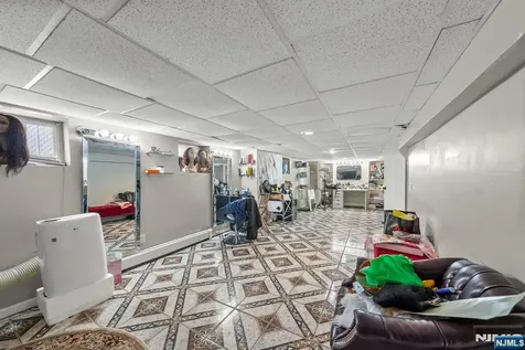 38-40 Nairn Place Newark NJ 07108