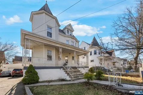 38-40 Nairn Place Newark NJ 07108