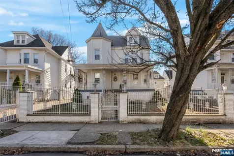38-40 Nairn Place Newark NJ 07108