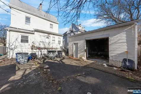 38-40 Nairn Place Newark NJ 07108