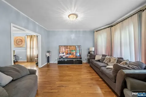 38-40 Nairn Place Newark NJ 07108
