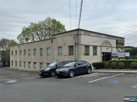 227 Grand Palisades Park NJ 07650