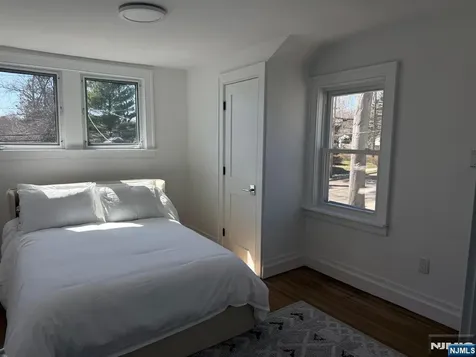91 Columbus Drive Tenafly NJ 07670