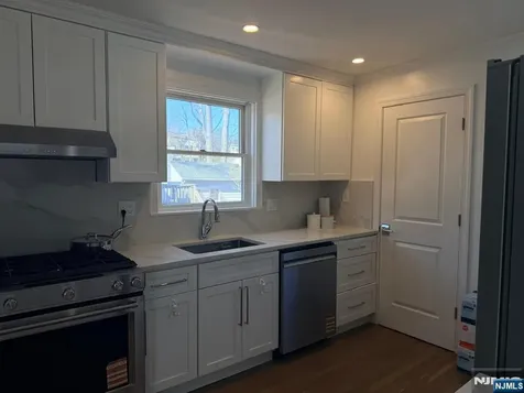 91 Columbus Drive Tenafly NJ 07670