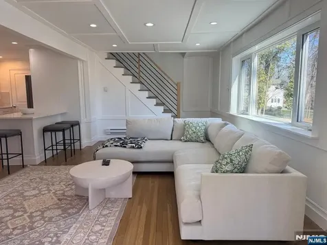91 Columbus Drive Tenafly NJ 07670