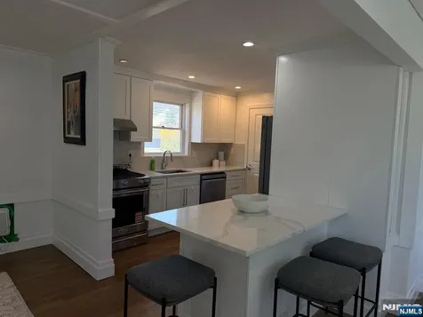 91 Columbus Drive Tenafly NJ 07670