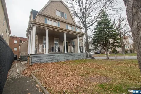 625 Park Avenue East Orange NJ 07017