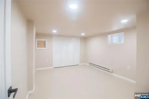 625 Park Avenue East Orange NJ 07017