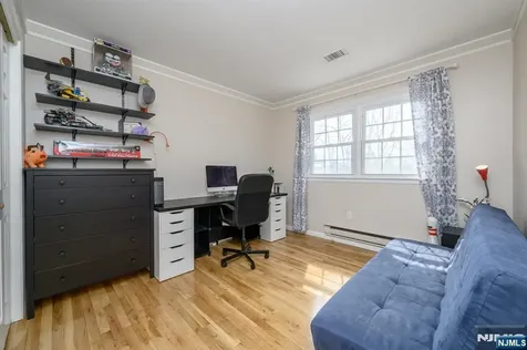 1 Running Hills Drive Newton NJ 07860