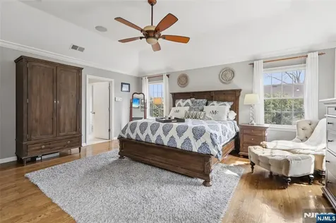 191 Hillside Avenue Wyckoff NJ 07481