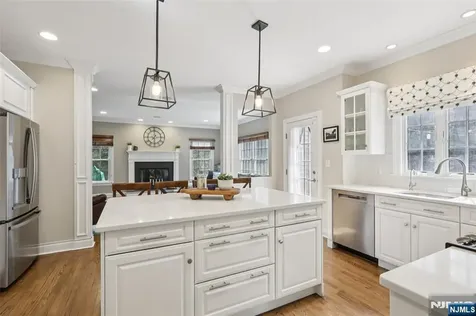 191 Hillside Avenue Wyckoff NJ 07481