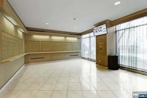 2200 N Central Fort Lee NJ 07024