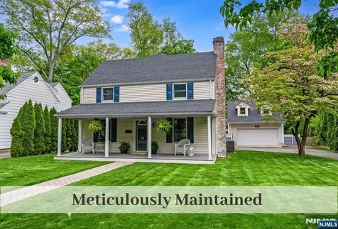76 Carlton Avenue Ho-Ho-Kus NJ 07423
