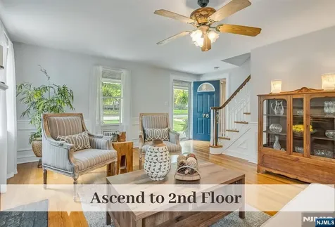 76 Carlton Avenue Ho-ho-kus NJ 07423