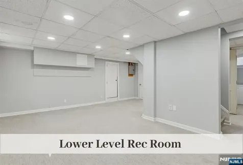 76 Carlton Avenue Ho-ho-kus NJ 07423