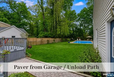 76 Carlton Avenue Ho-ho-kus NJ 07423