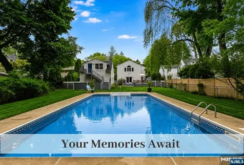 76 Carlton Avenue Ho-ho-kus NJ 07423