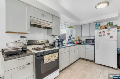 13 Allen Street Passaic NJ 07055