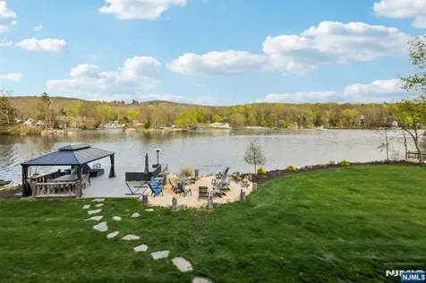 259 Cupsaw Drive Ringwood NJ 07456