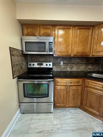 1001 Unico Unicorn Clifton NJ 07011