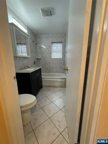 1001 Unico Unicorn Clifton NJ 07011