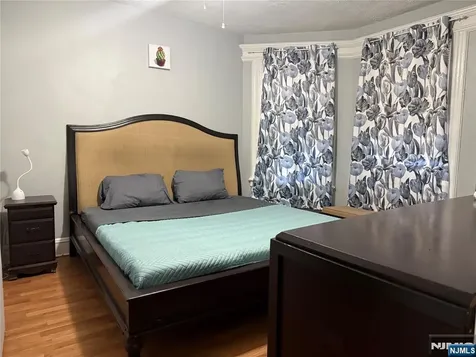 1052 Grove Street Irvington NJ 07111