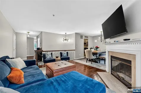 224 Cambridge Drive Ramsey NJ 07446