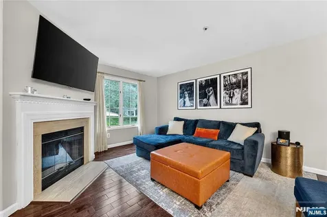 224 Cambridge Drive Ramsey NJ 07446