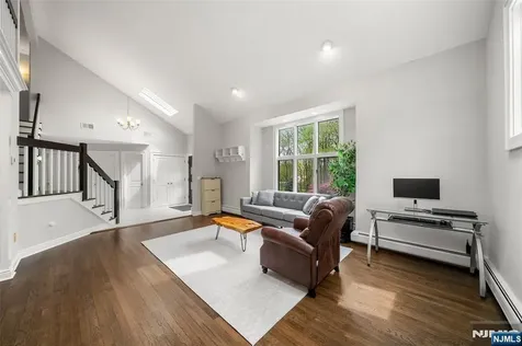 15 Clinton Street Norwood NJ 07648