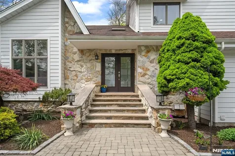 15 Clinton Street Norwood NJ 07648