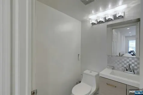 779 Riverside Avenue Lyndhurst NJ 07071