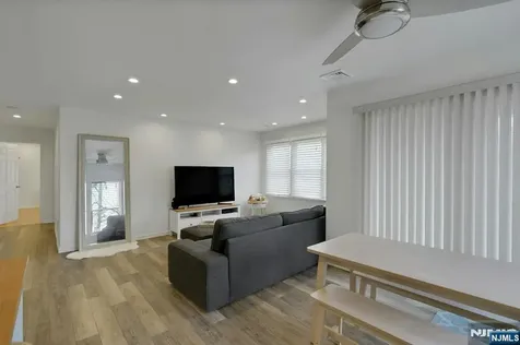 779 Riverside Avenue Lyndhurst NJ 07071