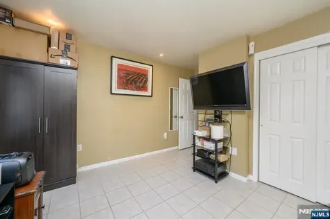 235 Dakota Street Paterson NJ 07503