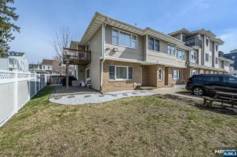 235 Dakota Street Paterson NJ 07503