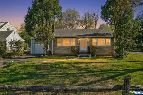 284 Madison Avenue Cresskill NJ 07626
