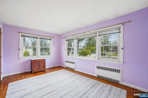 284 Madison Avenue Cresskill NJ 07626