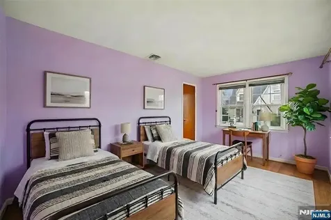 284 Madison Avenue Cresskill NJ 07626