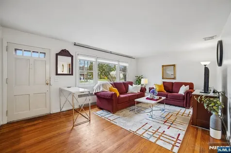 284 Madison Avenue Cresskill NJ 07626