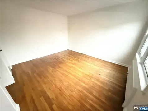 293 Bogert Road River Edge NJ 07661