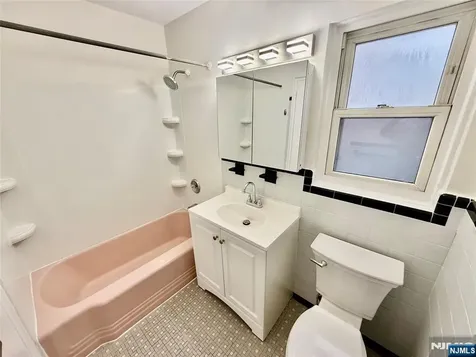 293 Bogert Road River Edge NJ 07661