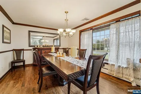 51 Catherine Street Bloomingdale NJ 07403