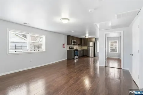 59-61 Farley Avenue Newark NJ 07108