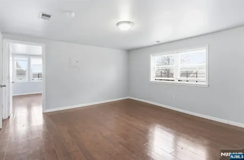 59-61 Farley Avenue Newark NJ 07108