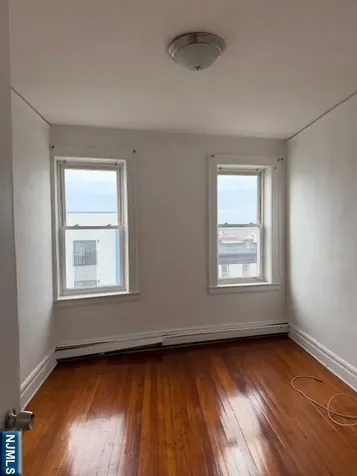 511 Kearny Avenue Kearny NJ 07032