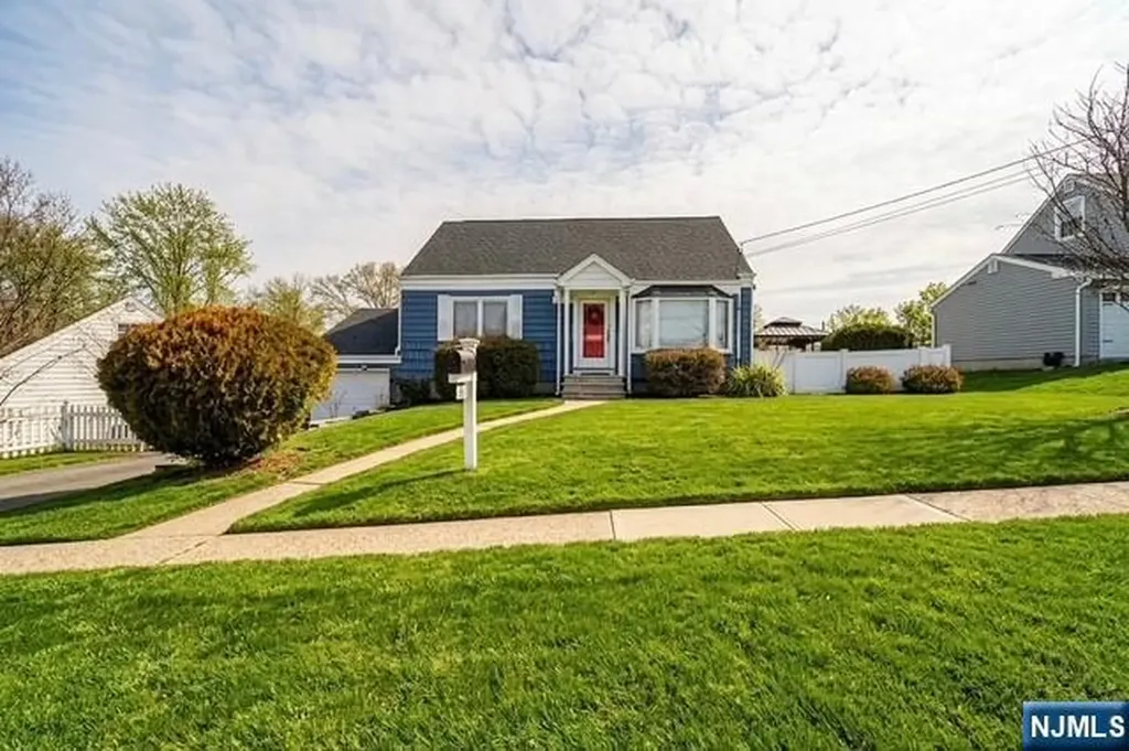 470 Capitol Road New Milford NJ 07646