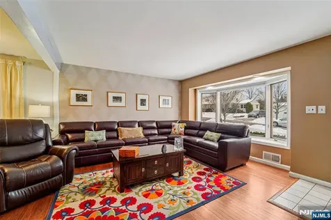470 Capitol Road New Milford NJ 07646